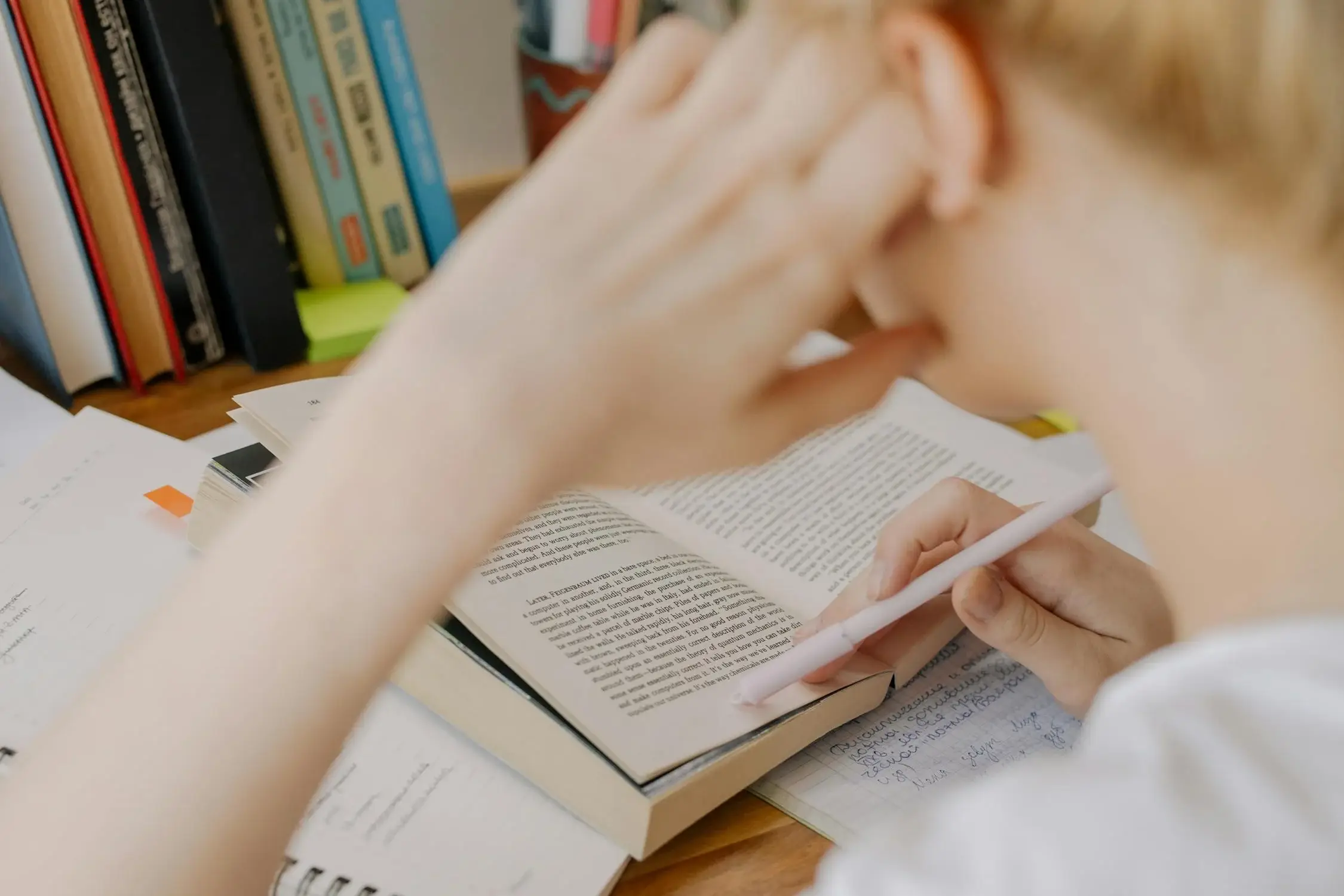 Preparación Exámenes Inlgés · Bea Martín · Exámenes · Estudiando